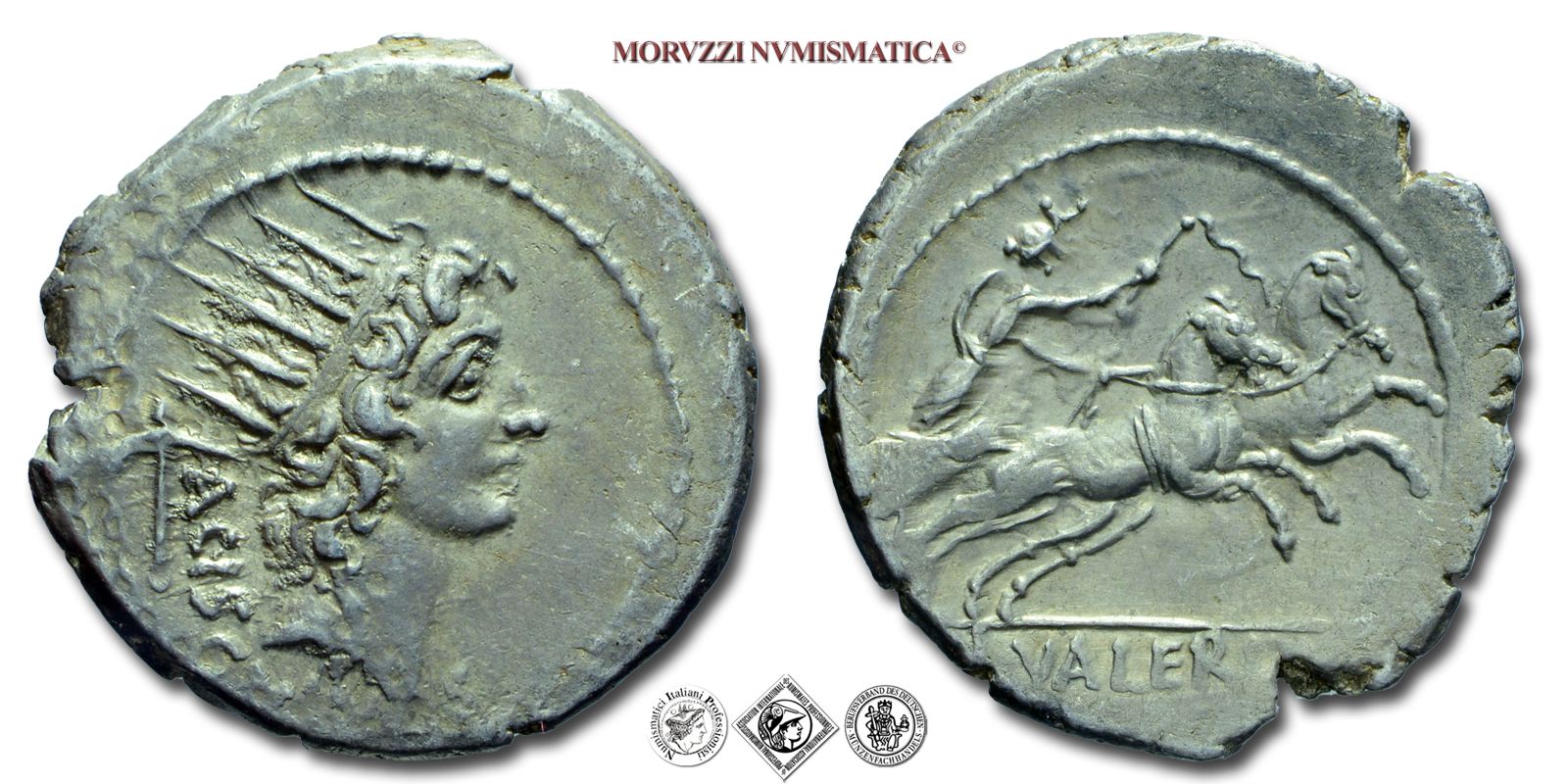 GENS VALERIA, L. Valerius Acisculus, DENARIO, 45 a.C., ACISCVLVS testa radiata del Sole / Luna su biga; in esergo: L•VALERIVS, Zecca di Roma, ARGENTO, SPL, (Crawford 474/5) monete romane repubblicane antiche d'argento (Repubblica Romana) OFFERTA SPECIALE | Moruzzi Numismatica - In offerta