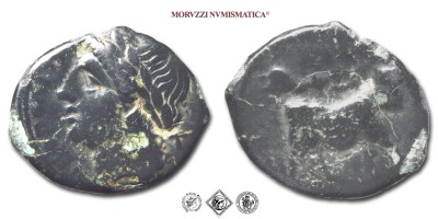 Campania, NEAPOLIS, BRONZO, 275-250 a.C., testa laureata di Apollo e dietro #P# / Toro androprosopo viene incoronato da una Nike in volo, Zecca di Neapolis, MB, (HN Italy 590) / monete greche antiche (moneta greca antica da collezione - Magna Grecia) | Moruzzi Numismatica