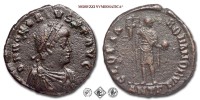 ONORIO, PICCOLO BRONZO, 395-401 d.C., GLORIA ROMANORVM, ANT#G# l'imperatore stante con labaro e globo, Zecca di Antiochia, BB, (R), (RIC 73/S) / monete romane imperiali antiche rare (moneta romana imperiale antica rara - Impero Romano) | Moruzzi Numismatica