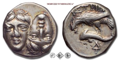Area del Mar Nero, ISTROS, DRACMA, 400-350 a.C., Due teste maschili di fronte invertite / IΣTPIH aquila stante su delfino e sotto monogramma, Zecca di Istros, ARGENTO, mBB, (BMC 3,2) / monete greche antiche d'argento (moneta greca antica da collezione - Grecia) | Moruzzi Numismatica