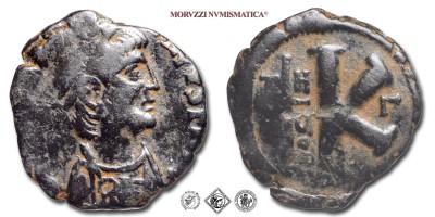 GIUSTINIANO I, MEZZO FOLLIS, 527-565 d.C., grande K, a sinistra croce contornata dalla legenda THEUP, a destra #G#, Zecca di Antiochia, BRONZO, qBB, (Sear 226) / monete bizantine antiche (moneta bizantina antica - Impero Bizantino) | Moruzzi Numismatica