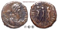 ONORIO, AE 3, 406-408 d.C., GLORIA ROMANORVM / ALEA Arcadio, Onorio e Teodosio stanti in piedi uno di fronte all'altro, ognuno con una lancia in mano, Zecca di Alessandria, MB, (R), (RIC 157/S) / monete romane imperiali antiche rare (moneta romana imperiale antica rara - Impero Romano) | Moruzzi Numismatica